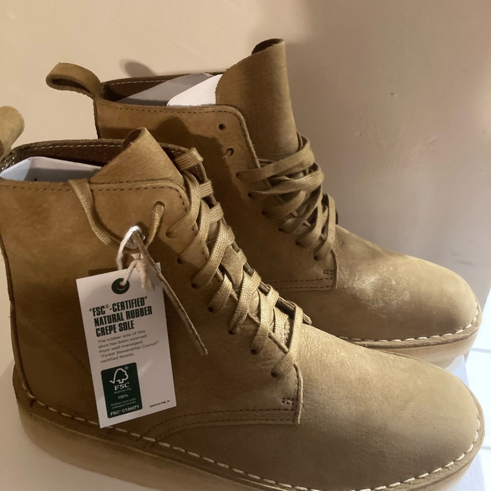Desert boots